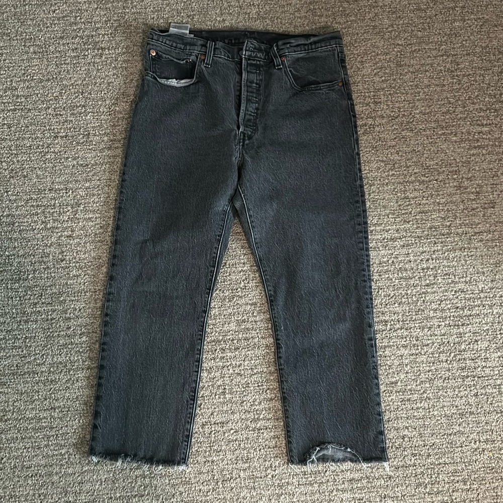 Levi’s 501 cropped jeans